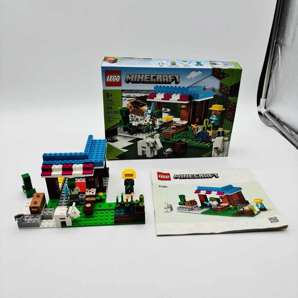 LEGO Minecraft: The Bakery (21184) In Open Box Complete With Manual